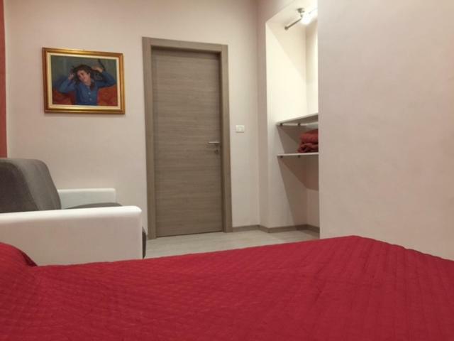 New City Center Quadrilatero Apartment Turin Bagian luar foto