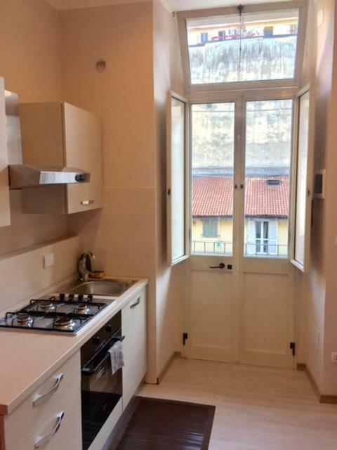 New City Center Quadrilatero Apartment Turin Bagian luar foto
