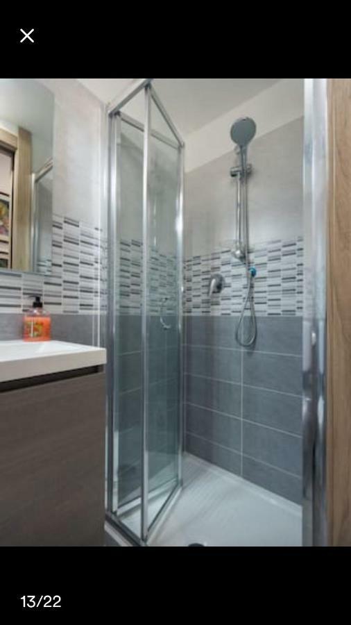 New City Center Quadrilatero Apartment Turin Bagian luar foto